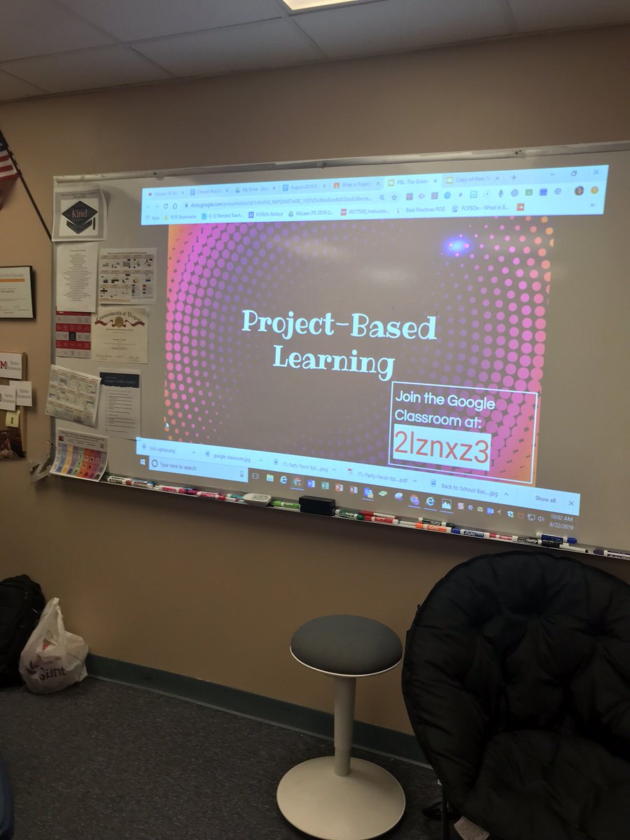 MrsLanghorne's tweet photo. PD in the BLC! #leapoflearning #McVentures #HighlandersReflect @mcleanhigh @FCPSR2 https://t.co/nRvflla8Jx