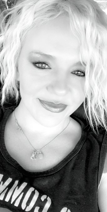 Birthday girl selfies! #spoil me #imAprincess #birthdaygirl #amazonwishlist #SugarBabies #sugardaddies<a href="/tag/spoil"class="tags">#spoil</a><a href="/tag/imaprincess"class="tags">#imAprincess</a><a href="/tag/birthdaygirl"class="tags"><span>#birthdaygirl</span></a><a href="/tag/amazonwishlist"class="tags"><span>#amazonwishlist</span></a><a href="/tag/sugarbabies"class="tags"><span>#sugarbabies</span></a><a href="/tag/s"class="tags"><span>#s</span></a>