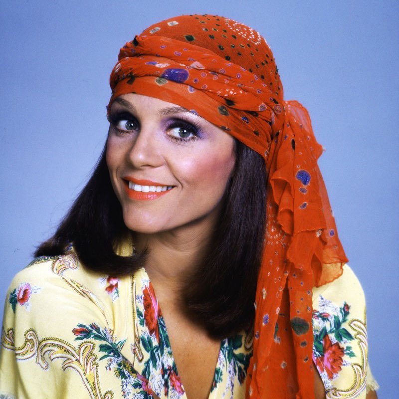 Happy Birthday to Valerie Harper, born on this day in 1939. 