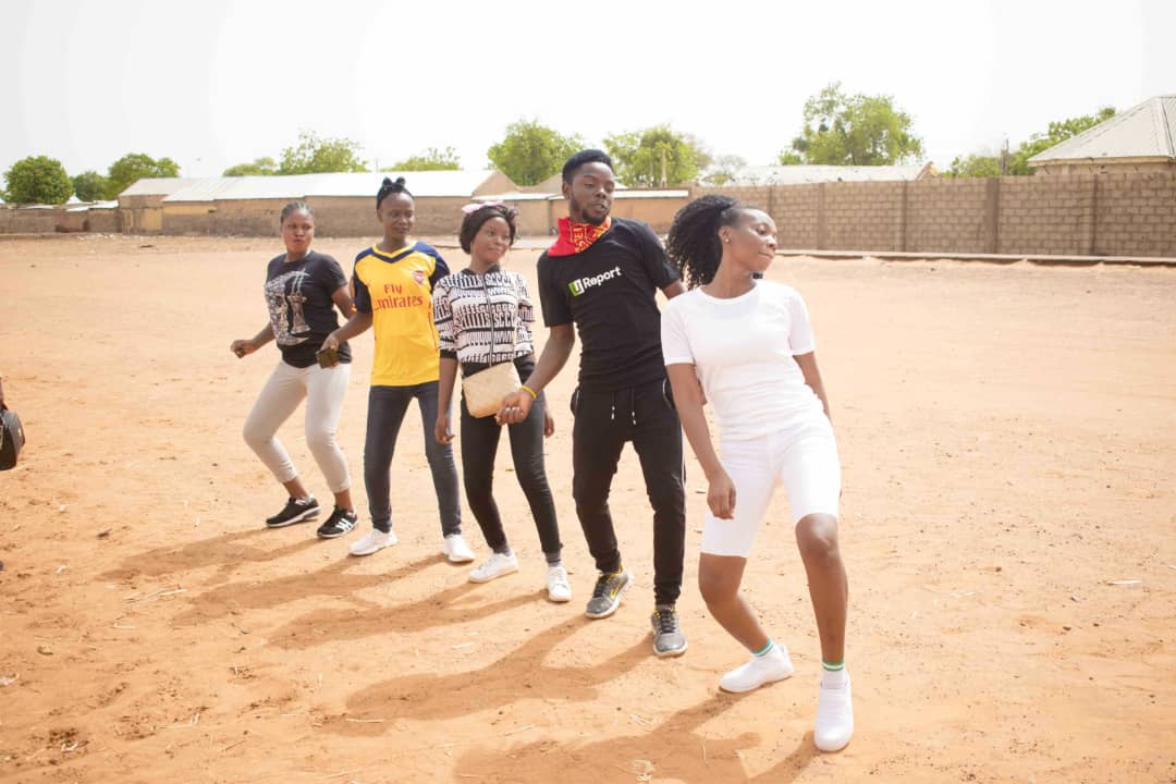 HOlejeme's tweet photo. My happy place😃. Please any serious dance group in abuja?? PS: not cultural or a little bit of it. Or any dance school or you could link a girl up to any dance instructor in abuja.
#ThursdayThoughts #ThursdayMotivation #abuja #AbujaTwitterCommunity #funofit #fun https://t.co/bEuTenmIZ7