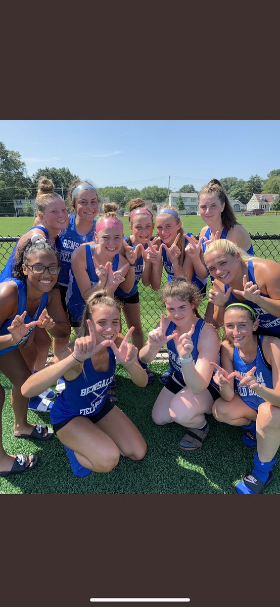 Bhs_Fockey's tweet photo. first scrimmage was a W !!  varsity : 4-3 JV: 3-0 #dubszn https://t.co/MzO2L2Ulh4