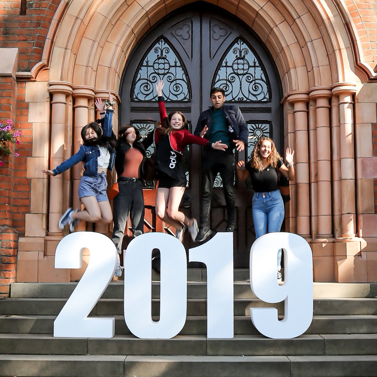 Over 400 grades were awarded 7-9, making us all the more excited about the huge potential of this year group as they begin their A-Level journeys stdunstans.org.uk/gcse-results-2…

#GCSEResults2019 #OurStDunstans
