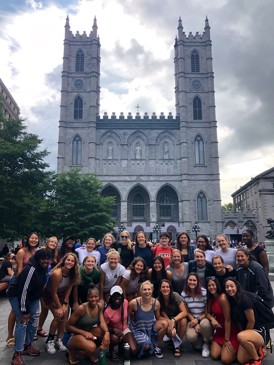 Exploring Montréal today! 🇨🇦