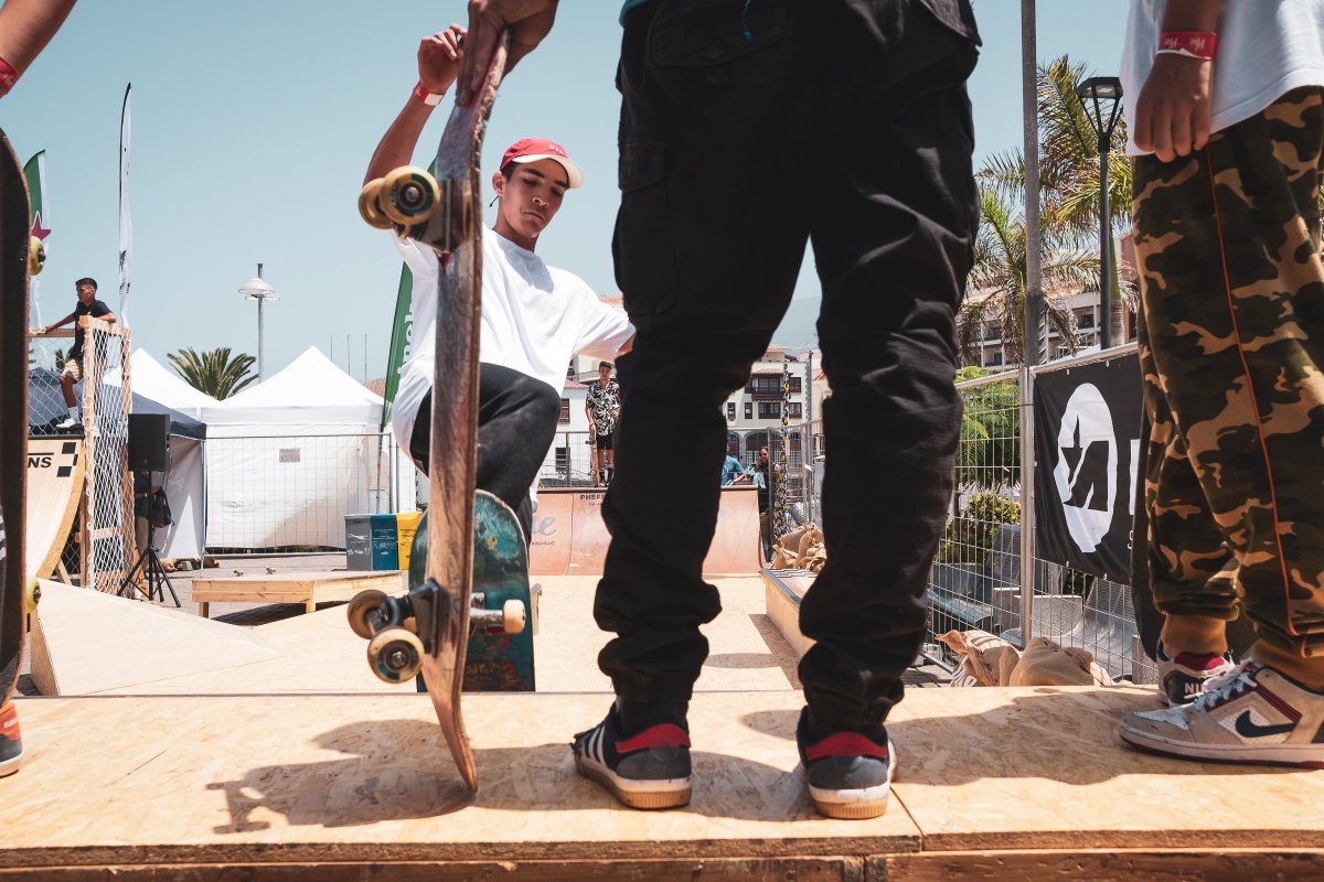 ✌️ Nivelazo y buen rollo en la Vans Skate &amp; BMX Cup de #PheSports. ¿No estás por aquí? 🔴 ¡Síguenos en directo vía Facebook!

💛 #Phe2019 🌴 #puertodelacruz 

<a href="/GrupoNumero1/">Grupo Número 1</a> #VansCanarias