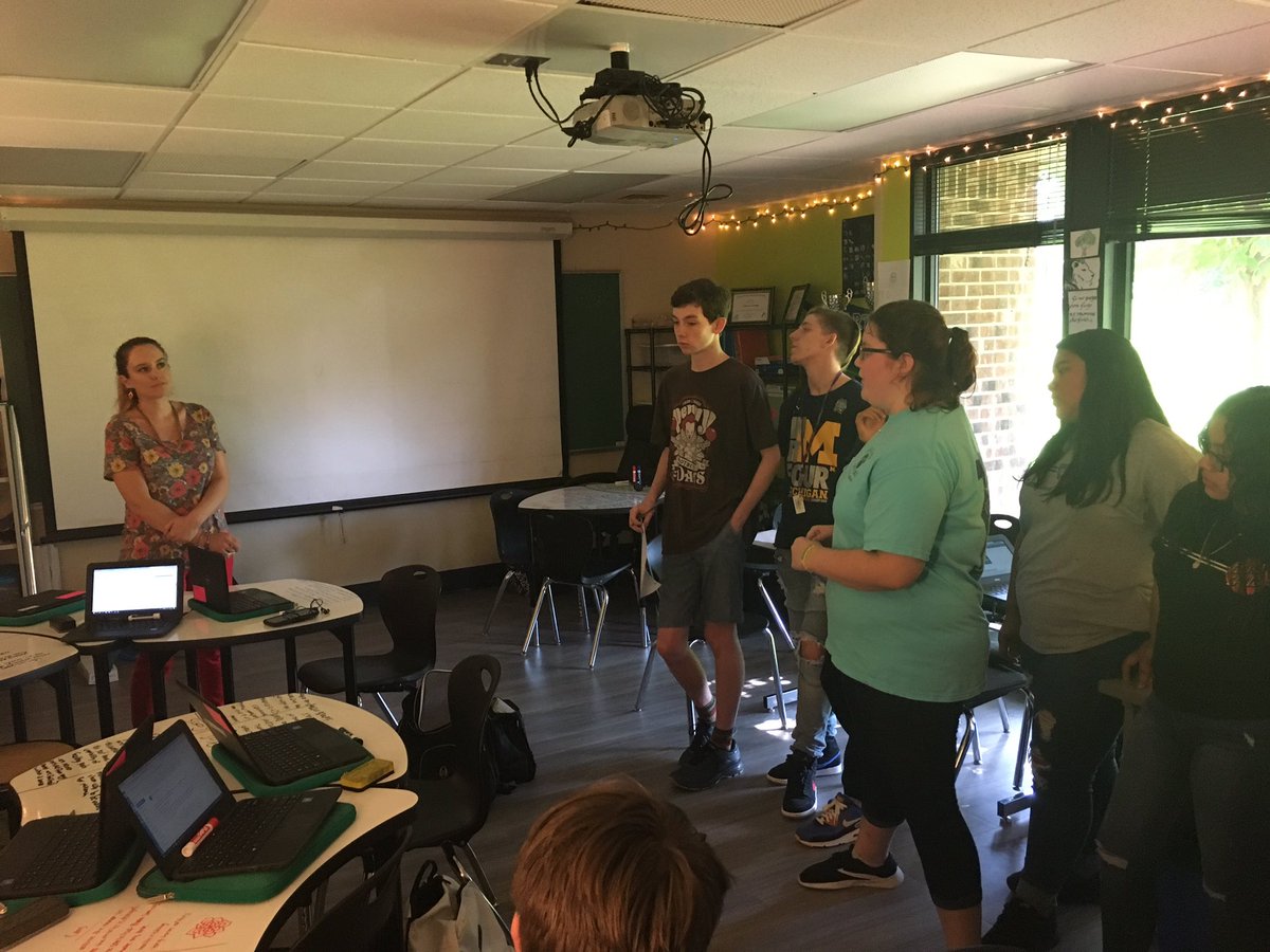 CEC_HS's tweet photo. Mrs. Miller’s Biology Class @CEC_HS @CravenCoSchools shares the support of their viewpoint on Stem Cell research through @SchoolReformInc Continuum Protocol #ReadWriteThinkTalk #Promittere https://t.co/RpXHs0RSjf
