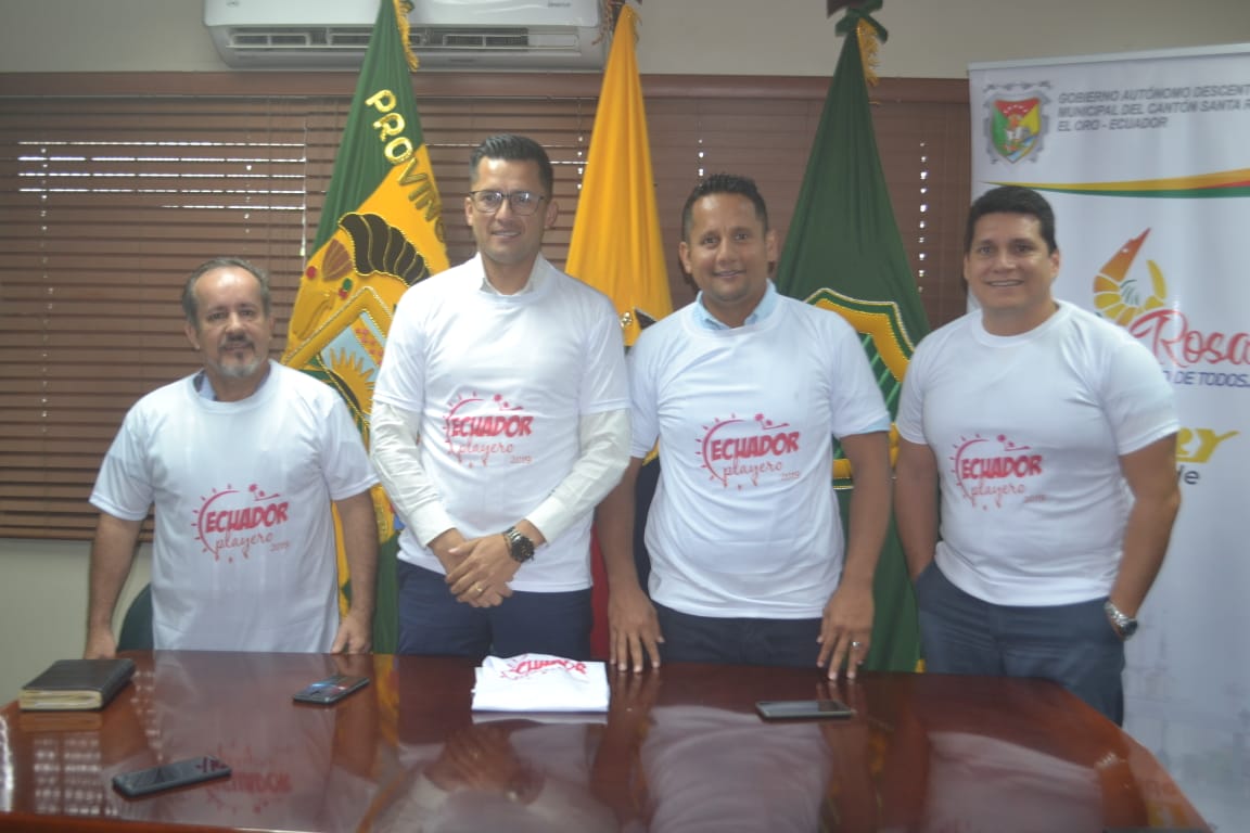 DeporteEc's tweet photo. .@DeporteCZ7, Municipio de Santa Rosa, Comuna de Jambelí y @FEDEORO100 lanzan oficialmente el evento #EcuadorPlayero que se realizará el 24 y 25 de agosto a partir de las 09h00 en Jambelí https://t.co/wY01ZM7FW1