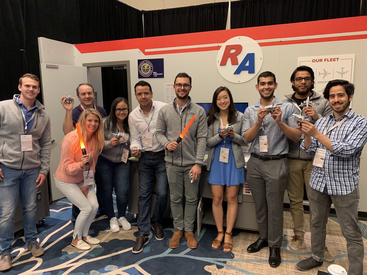 cindysxu's tweet photo. Airline escape room #consulting #alwaysattheairport #pwcisgo https://t.co/IJZvqthy1S
