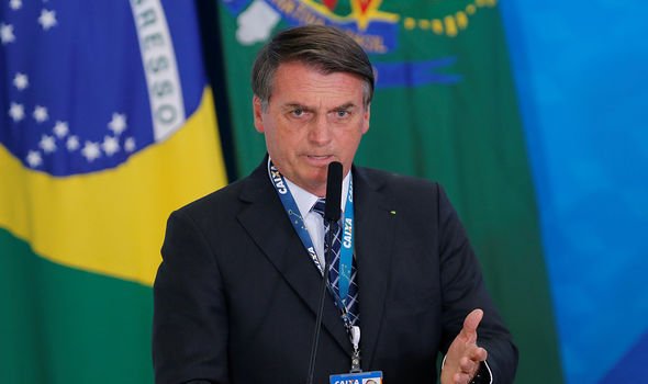 Sniickersnee's tweet photo. Spot the difference 
Oh wait
You cant 🤷‍♀️🤷‍♀️

#AmazonFire #AmazonRainforest #PrayForTheAmazon #bolsonaro https://t.co/xBUtZZtIpE
