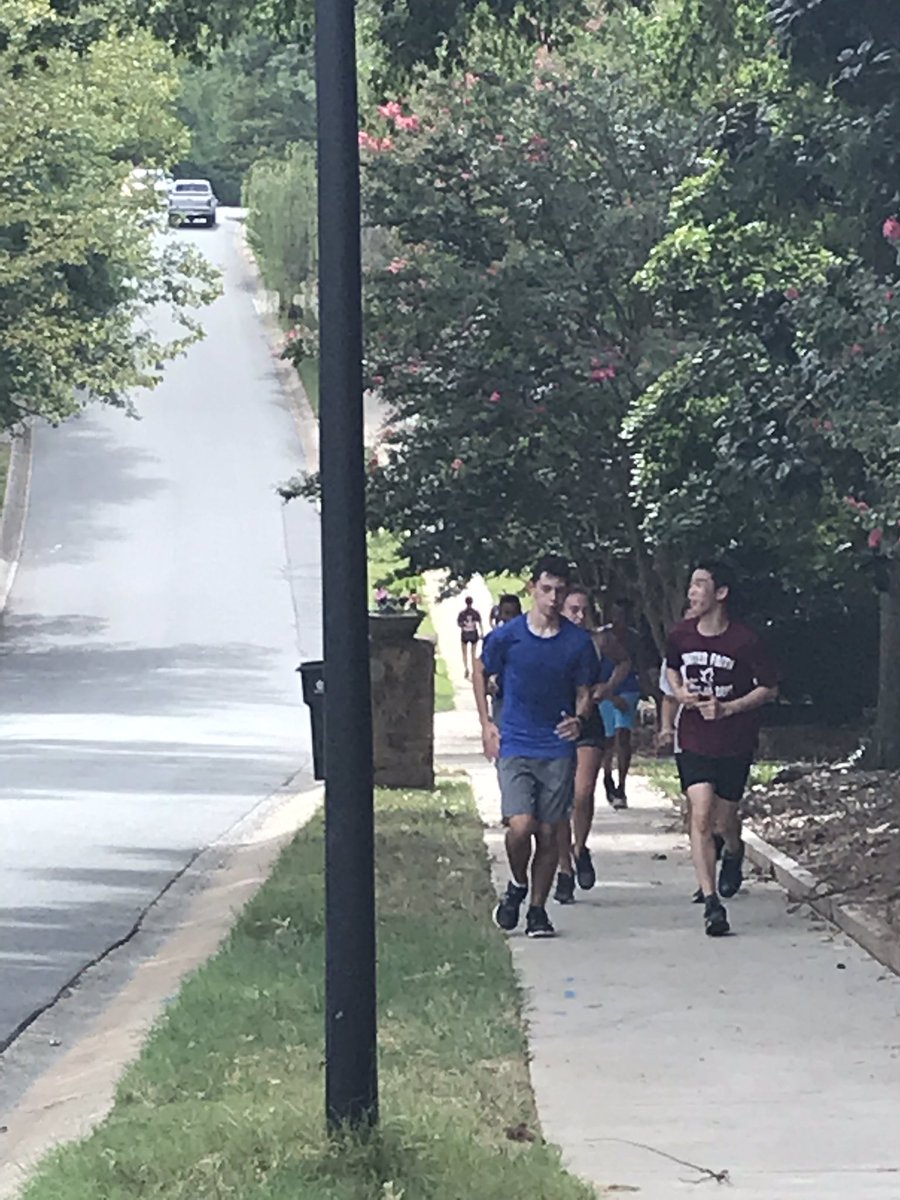 UFCA_XC's tweet photo. Running hills getting ready for our first cross country meet. #faithway #ufcaxc https://t.co/auiAh4Vi8s