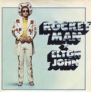 Arieksu's tweet photo. First I wanted to be a @DavidBowieReal Major tom as a @eltonofficial Rocketman, then live my elder days as a @billyjoel Piano Man. Simply as that. https://t.co/T8usFil3SW