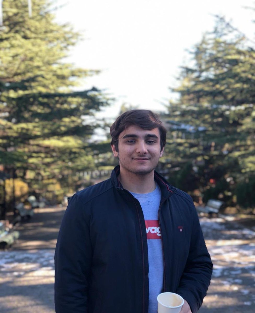 SchoolBaku's tweet photo. We are proud of you;  Orxan Suleymanli- University of the Kaunas
Imamali Imamalievi- University of Central Florida
Hasan Ali- Jacobs University of Bremen
#bsbgraduations #learntolive https://t.co/Hz6WEqhDUZ