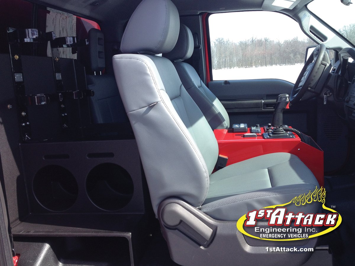 1stAttackEng's tweet photo. #throwbackthursday Springfield Fire Department Springfield, AR #1stattackengineering #copolymer #firerescue #volunteerfirefighting #custom #akronbrass #darleypump #briggsandstratton #scottyfoam #mickeythompson #carsonsiren #supersinglewheels #emergencylighting https://t.co/855mGsIPCL