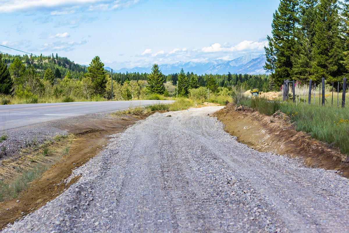 Check out our Trail progress from the last few weeks! We have 5.6 paved, new kms for you to enjoy #OurTrail