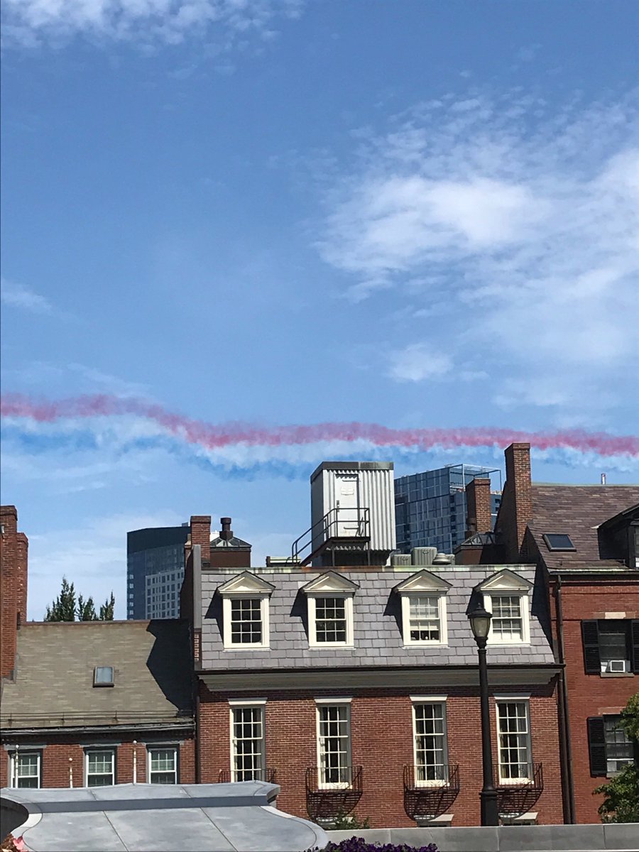 HelloFuturists's tweet photo. One of our Futurists caught the tails of the @rafredarrows as they flew over #Boston this week! #HelloFuturists #View #CityLife #ThreatIntelligence https://t.co/8Mueanym25