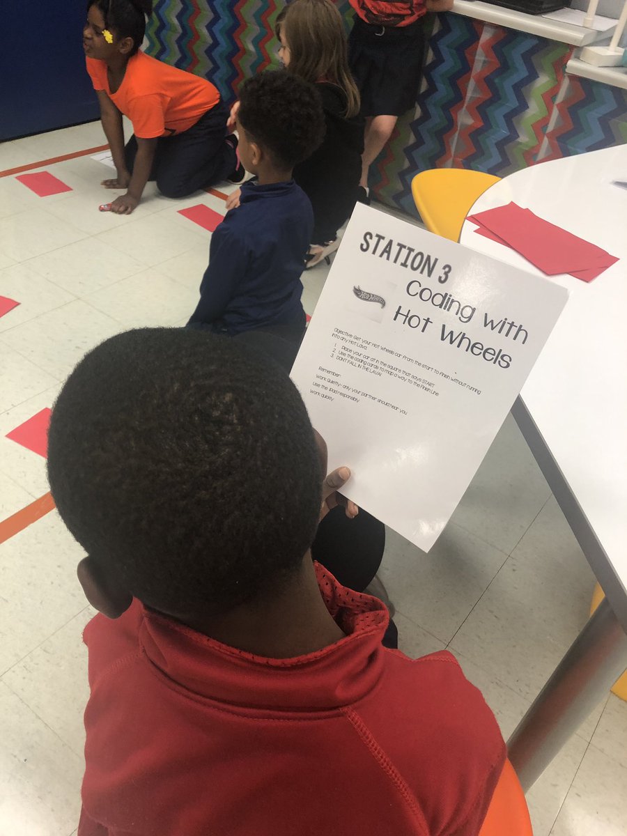 mrswebb4th's tweet photo. Last day of the August #codinglab in the #fondefablab and I just canโt wait until Septemberโs lab! @FondeElementary @empowermcpss https://t.co/16XeUGmYgT