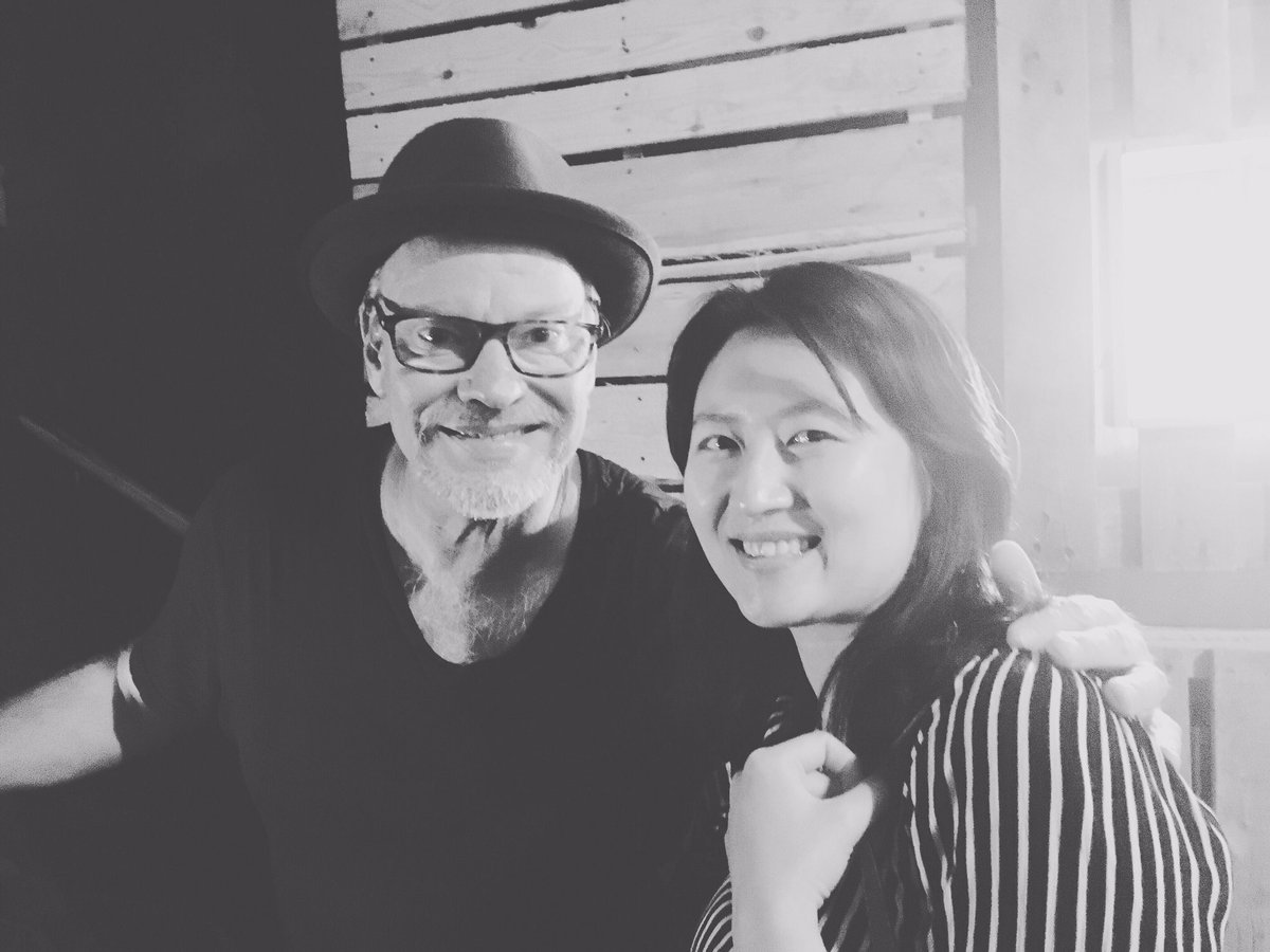 Such a pleasure sharing the stage with <a href="/mullinsshawn/">Shawn Mullins</a> last week. We talked about songwriting, Aimee Mann, Joni Mitchell, and how imitation can lead to creating a unique style of one’s own. #tbt