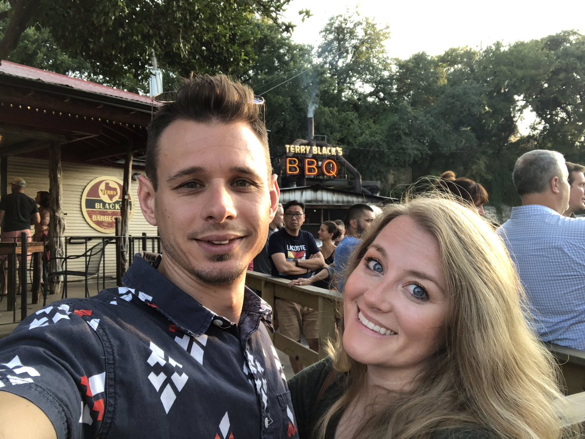 Becca_Prince83's tweet photo. Several cows were definitely injured in the making of this meal. 😇 #atx https://t.co/yySYKU0yuN
