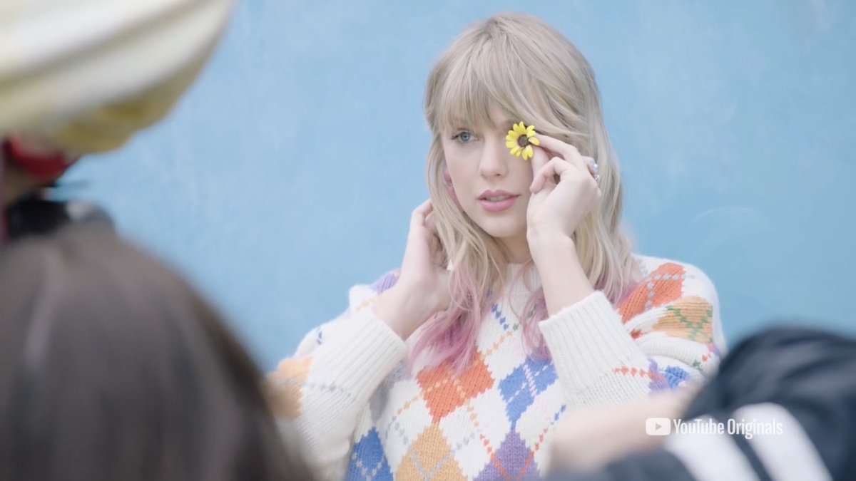 Iikefun's tweet photo. Taylor for #Lover https://t.co/XpS4rZ6Wb9
