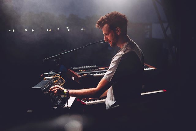 EdWhitmarsh's tweet image. Twiddling knobs on the MS-20 • @harveysutherland on stage at @weoutherefest last weekend • #twitter #harveysutherland ift.tt/31Vwgsp