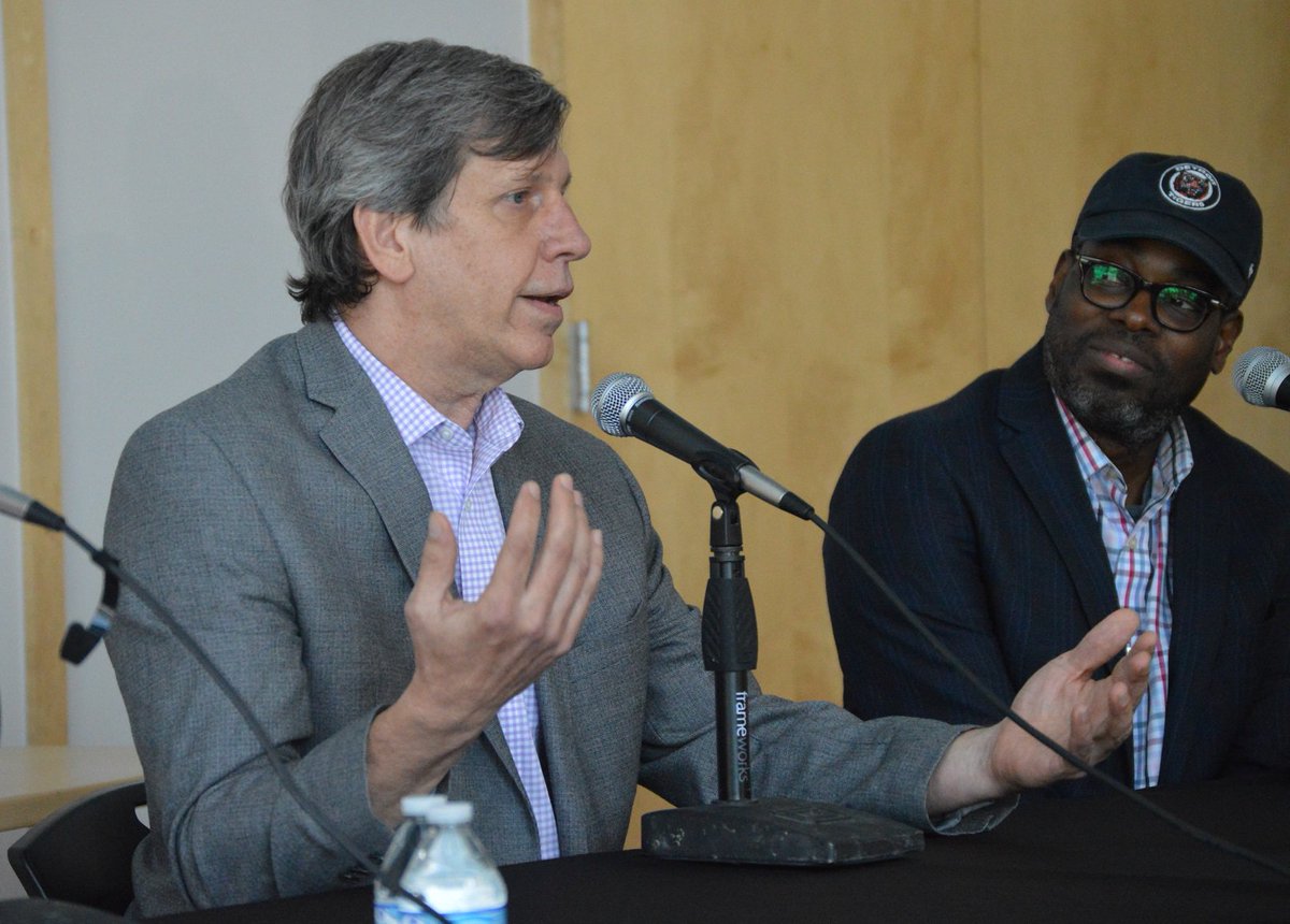 "They continued to lie," <a href="/ACLUofMichigan/">ACLU of Michigan</a> investigative reporter <a href="/CurtGuyette/">Curt Guyette</a> says of state officials as truth about #FlintWaterCrisis was beginning to emerge. He's speaking with <a href="/SHDetroit/">Stephen Henderson</a> now during the #WDETBookClub event at <a href="/ferndalelibrary/">Ferndale Library</a> #DetroitToday <a href="/wdet/">WDET 101.9FM</a>