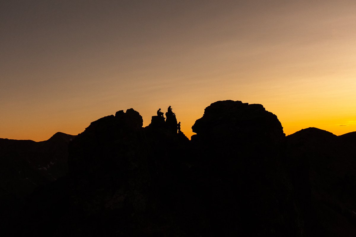 AltaSkiArea's tweet photo. Cheers to making the most of these long summer days. They won’t be around too much longer. 93 days until we ski.
9️⃣3️⃣

🌄: Devil’s Castle
📸: @rockomenzyk 
#AltaMagic #AltaSummer #TBT
#Sunset #DogDaysOfSummer https://t.co/Qd2Bk3jauQ