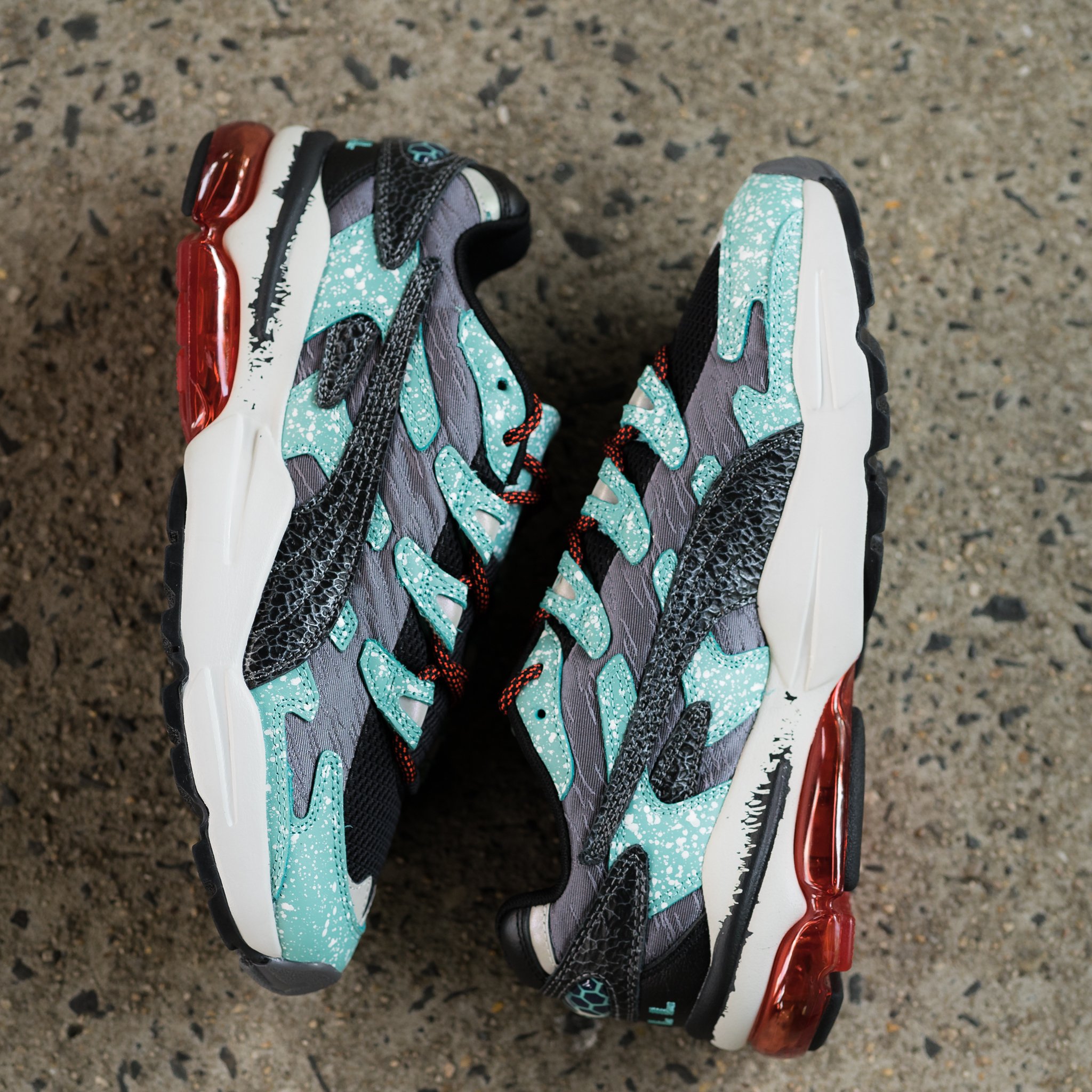 GB S Sneaker Shop a X