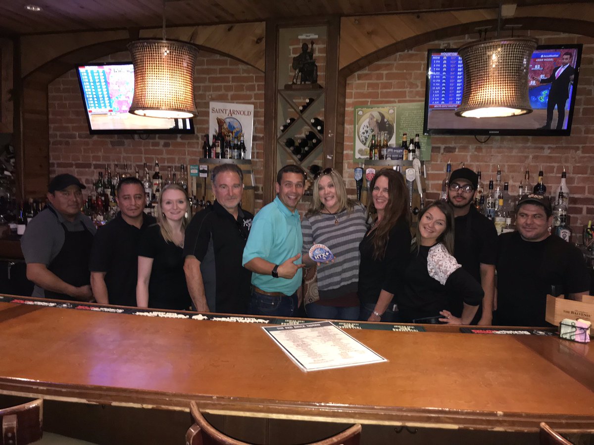 NickABC13's tweet photo. I always enjoy my @abc13houston HTX+ assignments. It’s even better when you got to work with great people. Shoutout to @RedBrickTavern for being so easy to work with. https://t.co/FEh9Xll9Os