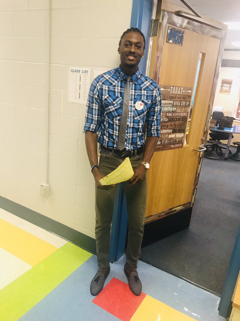 Dbennett2D's tweet photo. Meet The Teacher Was 2019 was GREAT.... @BuggMagnet #3rdGradeReady https://t.co/FsnqDyxj2Y