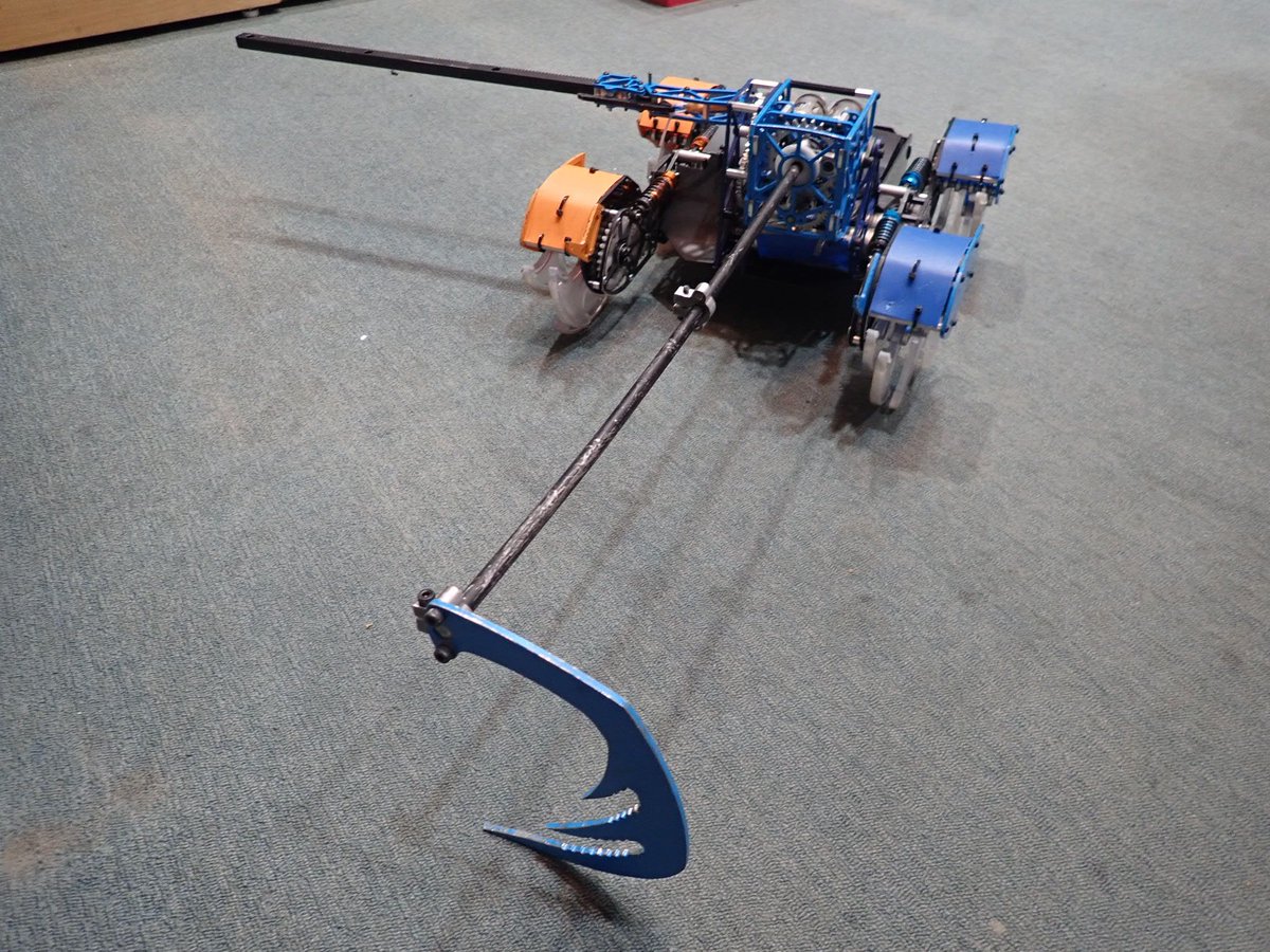 小原歯車工業 株 A Twitter 今年のかわロボ 下剋上 Revive の機体です 2つの形態を使い分けて戦います T Co 1nfcbxx7do Twitter