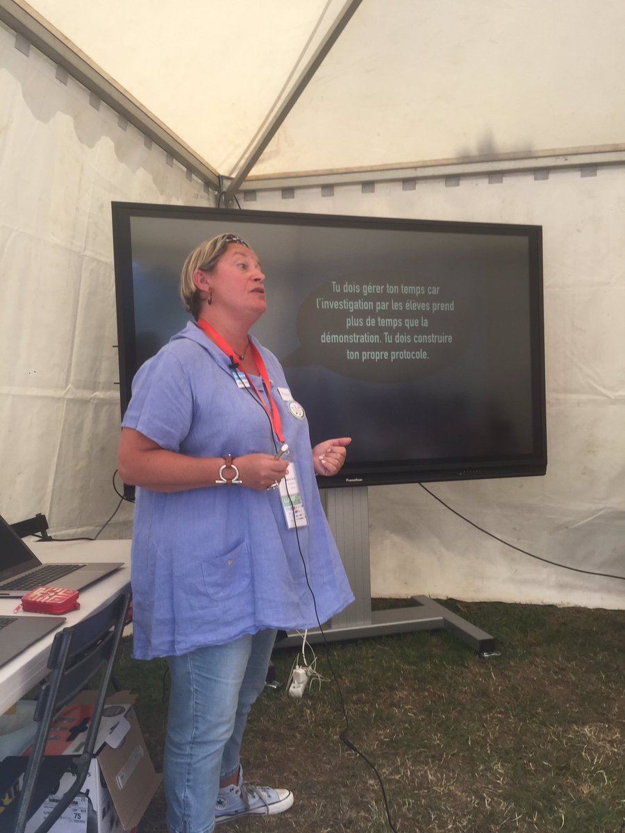 Merci <a href="/marie34/">Marie Soulié @marie34.bsky.social</a> pr ce partage de convictions et cette réflexion autour de la classe inversée sur le stand @CLIC_2019 #Ludovia16