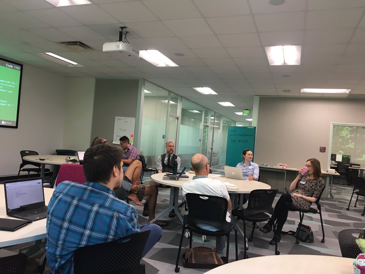 skpotts2's tweet image. Discussing the ethics of creating digital models of the past in session 2 #msudh