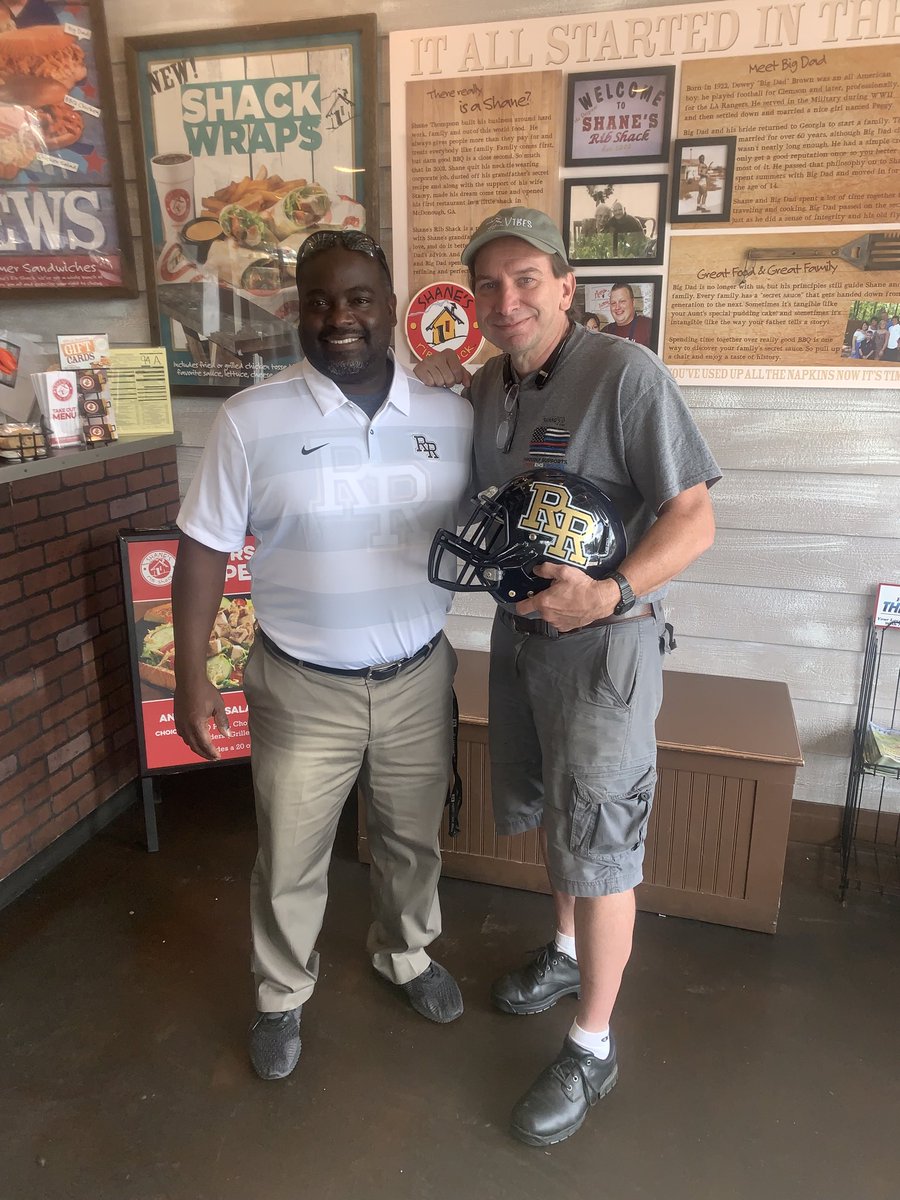 MikeCollins05's tweet photo. Special thanks to Ed Patzsch and Shane’s rib shack for their support of RRFB! No doubt some of the best food in town! https://t.co/M3vMEZORRC