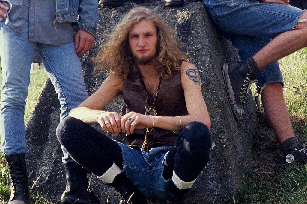 HAPPY BIRTHDAY: See photos of Alice in Chains\ Layne Staley through the years  