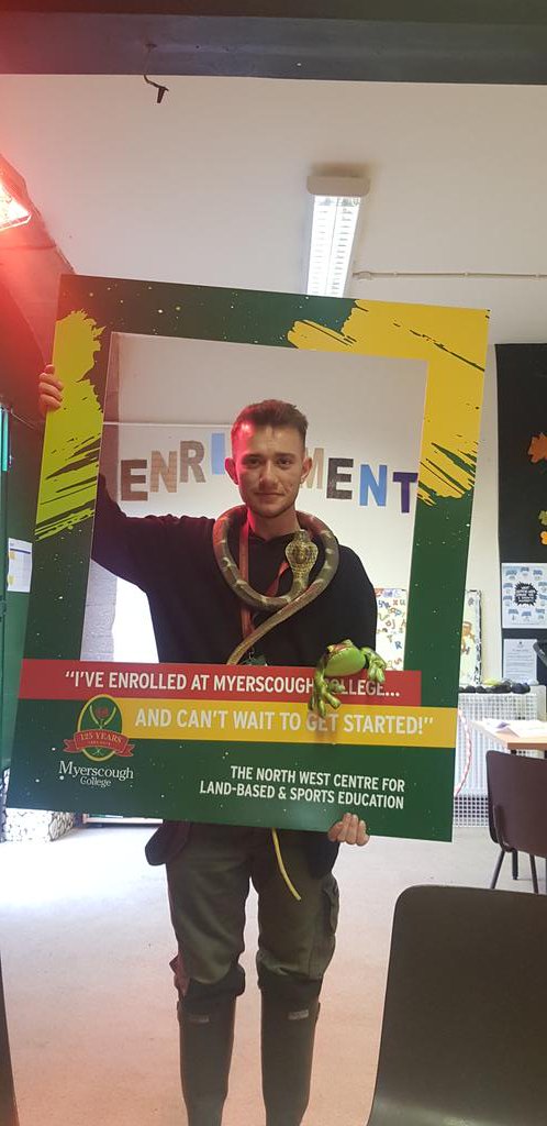 CollegeWitton's tweet photo. Was great to meet you all today & a huge well done, as you are now enrolled as a Myerscough College student!! 👍 Meet Jack our animal unit technician, who is a past student & started where you are now!! #success #gcseresultsday2019 #opportunties #welldone #studentnow https://t.co/saZiK1G4FH