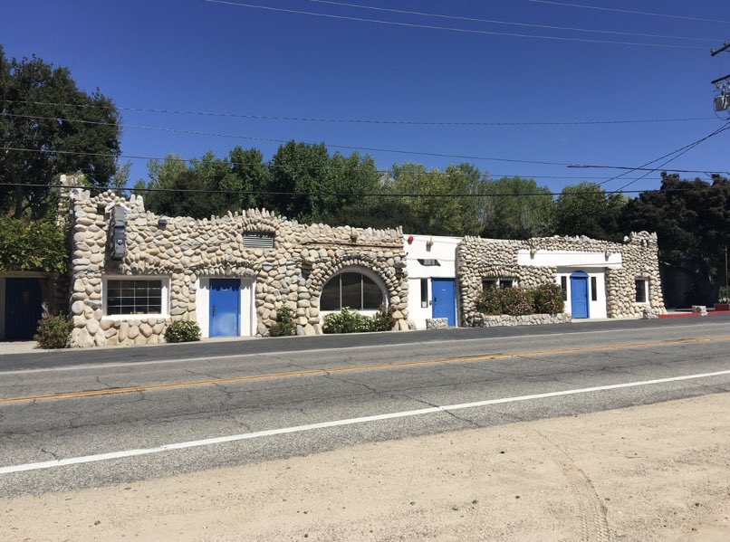 Super70sSports's tweet photo. Last year I went to Santa Clarita specifically to make the Dennis Weaver Duel drive. Chuck’s Cafe is still there, motherfucker! https://t.co/P2s9zD6YJx