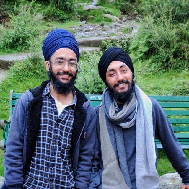 turbanpanda's tweet photo. Chlo duniya vich chibb payie!! ⚡
#meWithMyself #bhagsudiaries https://t.co/4iIhFUD3h4 https://t.co/Ni2ojlB9JA