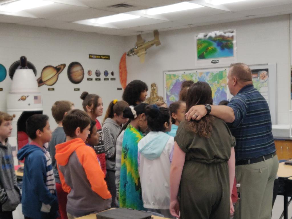 PowersTonna's tweet photo. Morning meeting with a "What do we have in common?" theme in Mr Wallace's class. #NMSChampions @CharityWRocks https://t.co/09CXuF1I6v