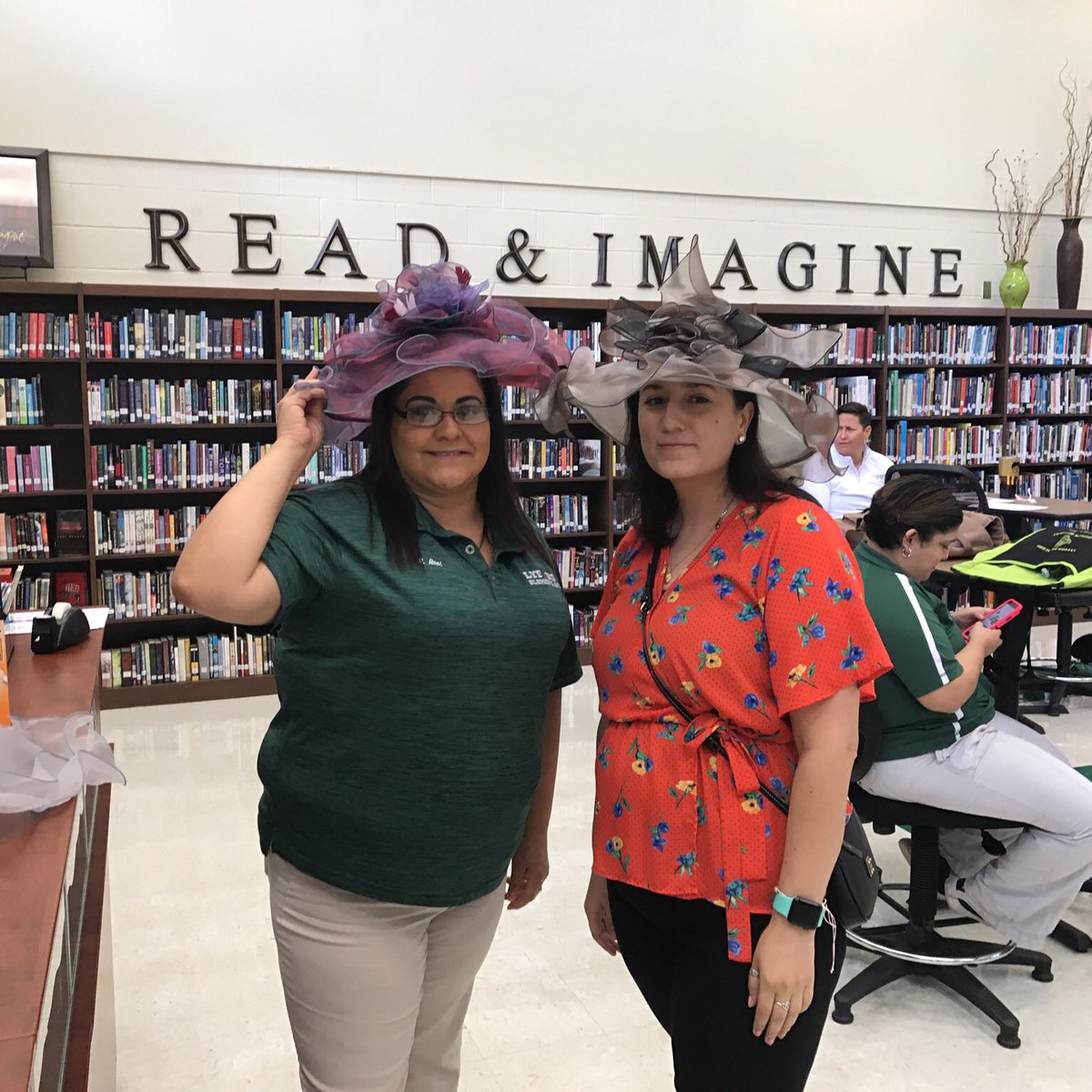 lyfordcisd's tweet photo. Goosechase outtakes! #bulldogsleadtheway #GreatThingsHappenHere #TechBash2019 #TechStory7 https://t.co/gBMuIN5HYs