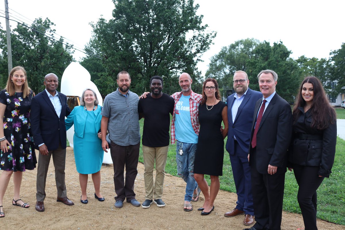 IndyMayorJoe's tweet photo. Today with @PublicCollect’s Rachel Simon, @indylibrary, &amp; @IPS_CFI 2, we celebrated the launch of two new book share stations &amp; the investment of more than 85,000 books in the community. The newest installation was designed &amp; curated by local artist Atsu Kpotufe. https://t.co/e3zxPSfL4x