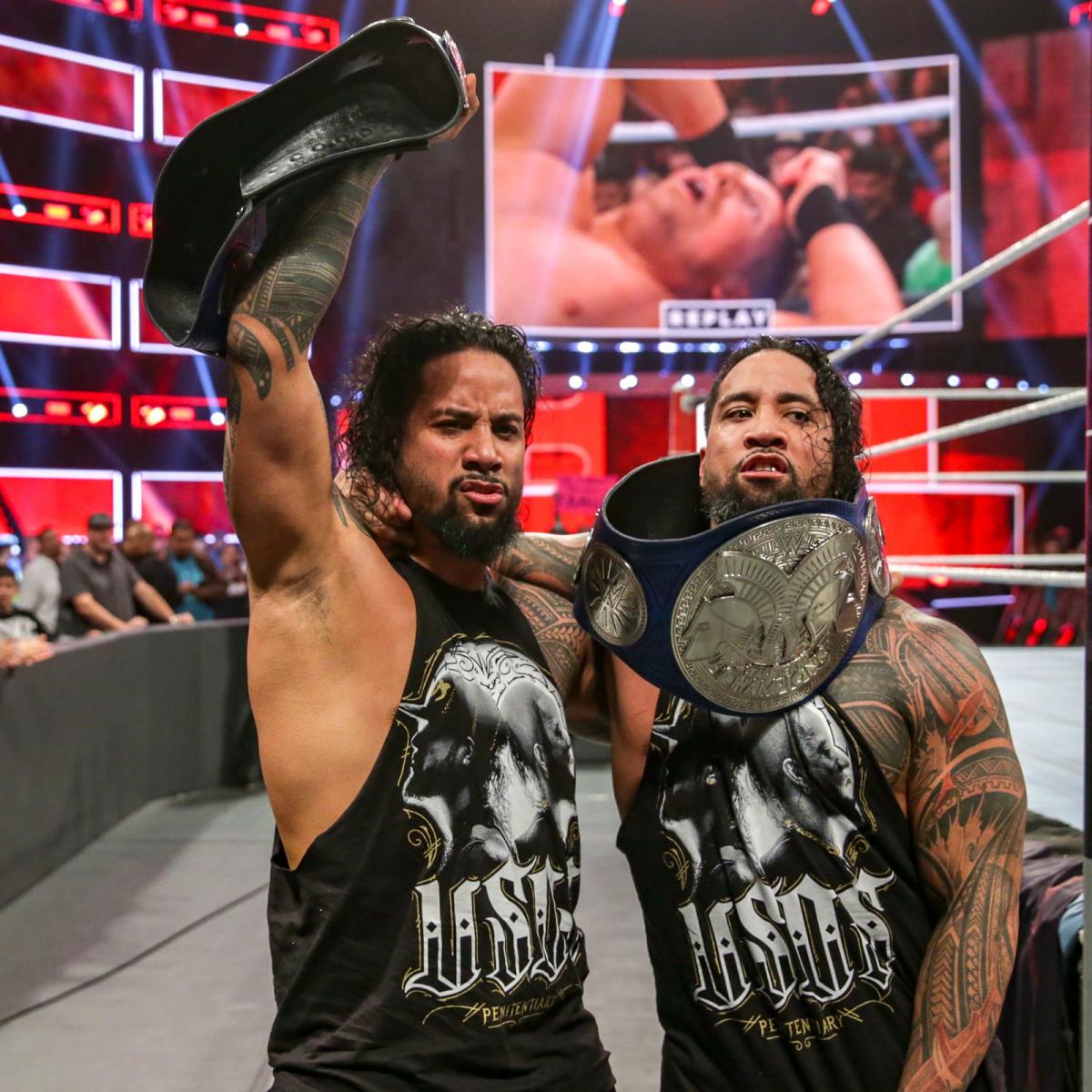 Happy Birthday to Jimmy and Jey Uso who turn 34 today! 