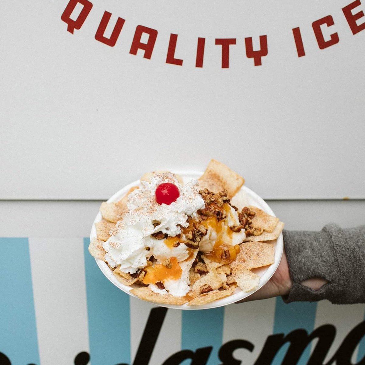 BridgemansIC's tweet photo. Who has tried the Peaches 'N Cream Nachos at the @mnstatefair ?? https://t.co/iG2rnuPeiw
