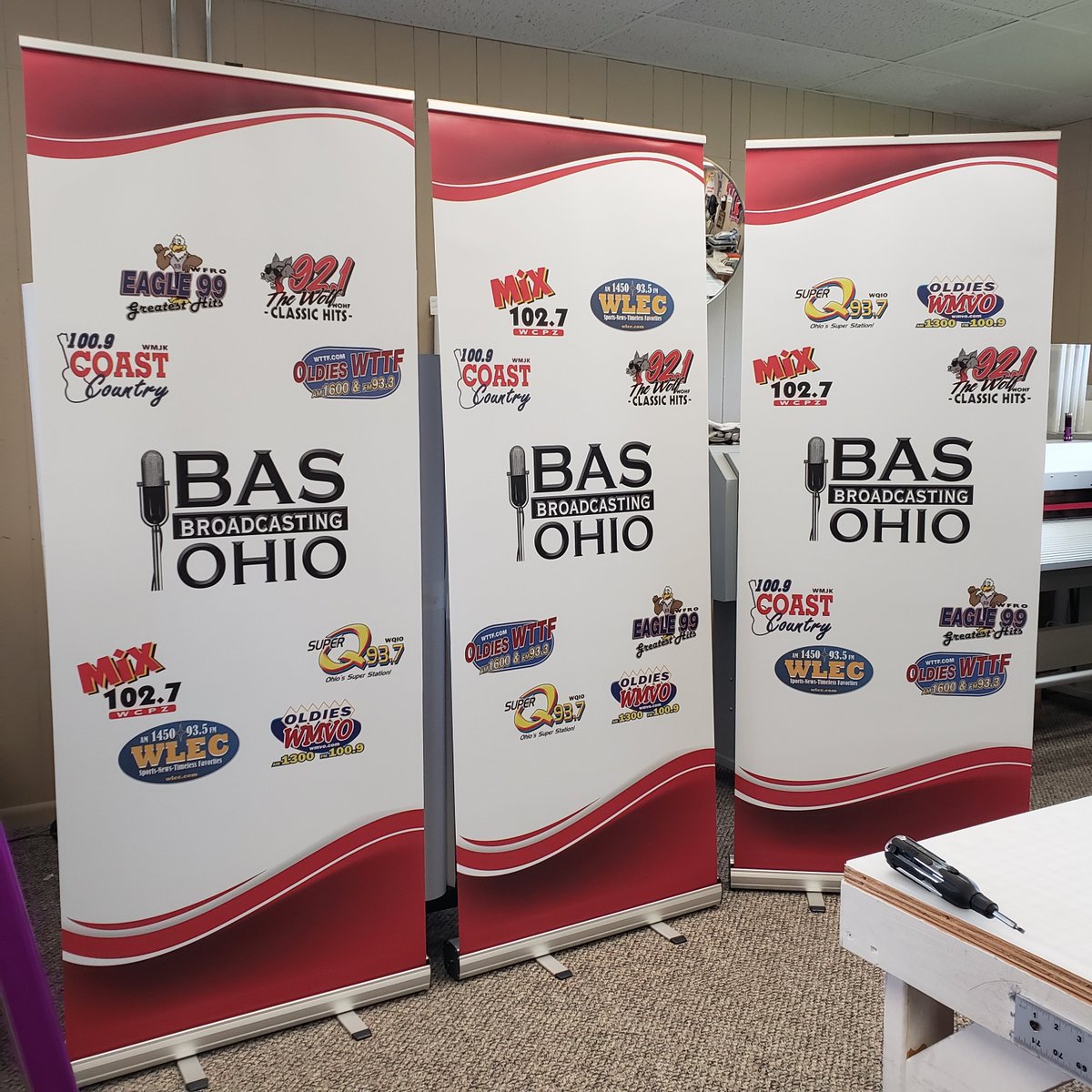 LorisPrinting's tweet photo. Just finished 3 banner stands for BAS Broadcasting! They will be on display at their upcoming events.🎤 https://t.co/So2ch6V5yb