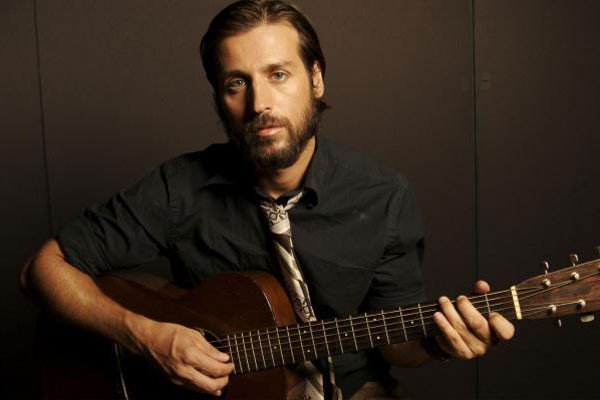 Talked #Woodstock, #Chernobyl, #aliens, #marijuana, #RobertPlant, #Raptors, #ThePunisher, #ACDC, #VanHalen, #Elvis, #PearlJam & more with @OurLadyPeace singer @rainemaida in the full unedited conversation! http://ow.ly/SQNn30pf8LI