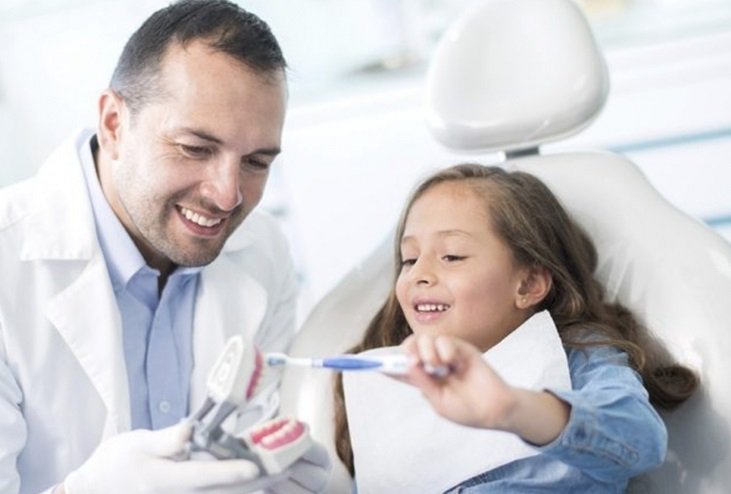 socalfds's tweet photo. A study establishes new guidelines for assessing tooth development, check this out - https://t.co/PZhr2fwcQO. 

#childsteeth #dental #dentistry #dentist #dentalcare https://t.co/alkWsoZ5f3