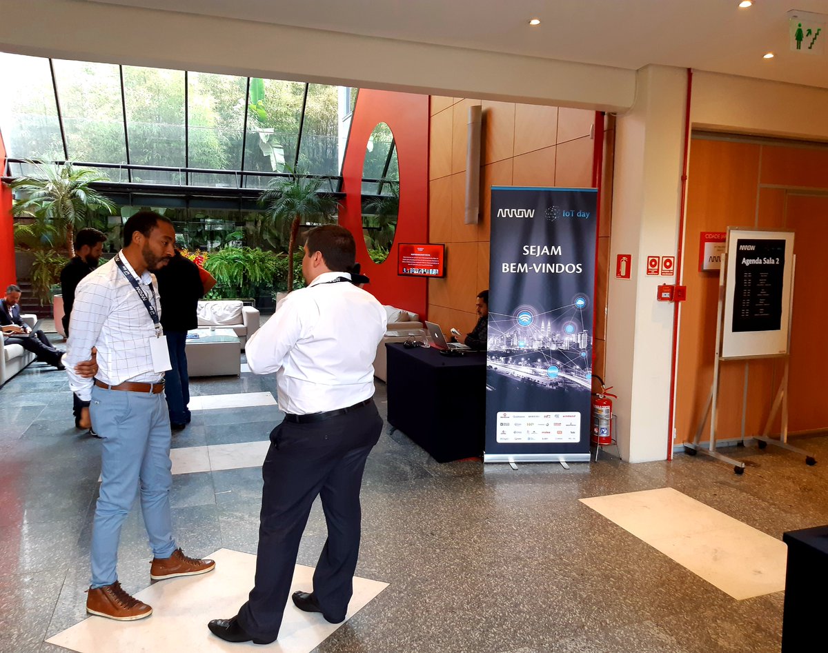 TDecNetworks's tweet photo. Com auditórios para palestras e espaço para exposição dos parceiros, a ARROW traz o IoT Day com muita tecnologia e integração. 

A TDec está presente com o seu stand pronto para atendê-lo!

#tdec #arrow #iotday https://t.co/q8NYcmT98u
