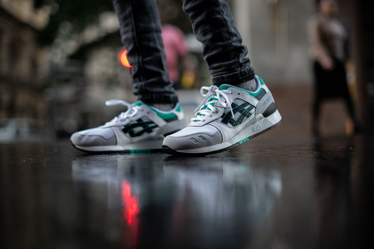 xtrendstore's tweet photo. ASICS Gel Lyte III Now Available Exclusively at Select XTrend Stores 

Make sure you don't miss these 
#alwaysontrend
#iamthetrend
#asics #gellyte https://t.co/XXiNSt7KFM