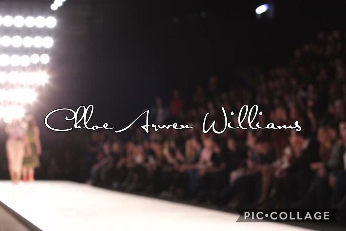 Acidic_Chloe's tweet image. Go follow my Facebook page, Chloe Arwen Williams! Thank you for the love and support! 🥰 xox, Chloe😘