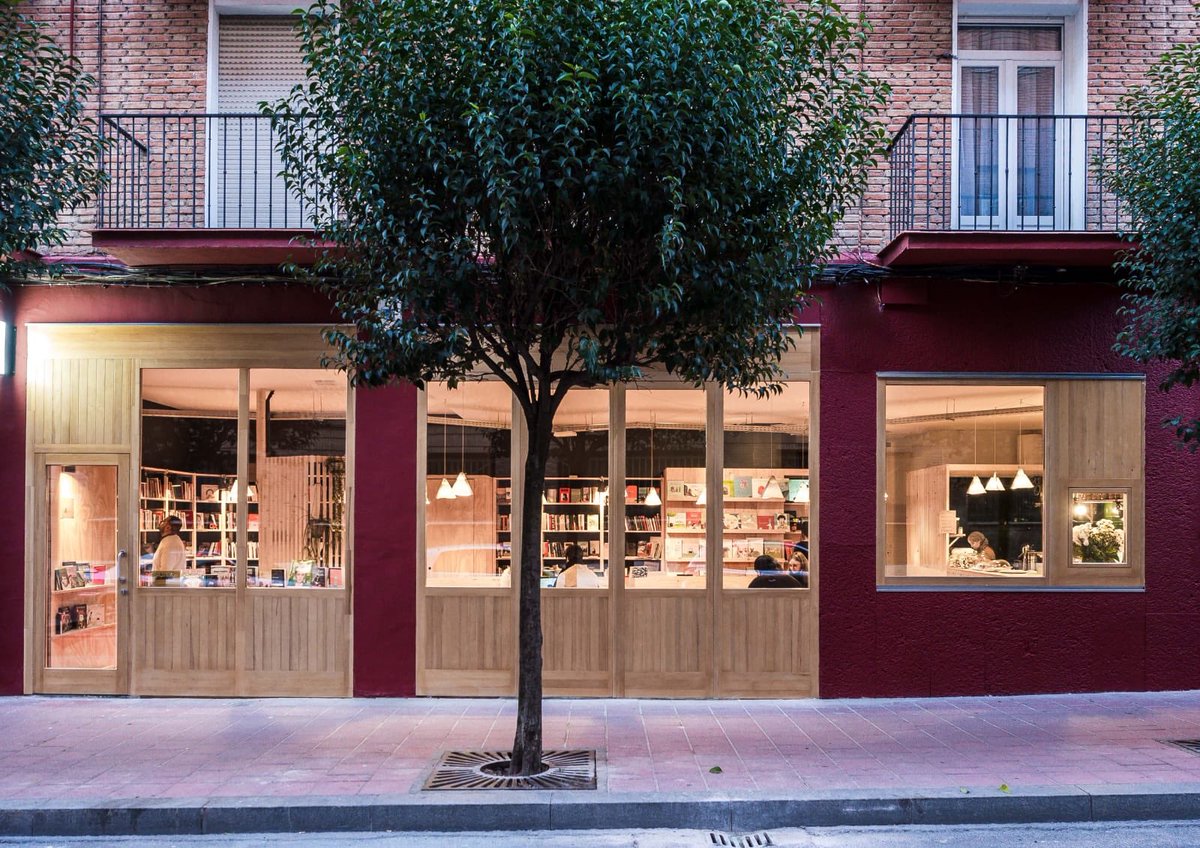 lovisuales's tweet photo. Jesús de los Ojos + Jairo Rodríguez forman @Oaestudio , un estudio taller entendido como un laboratorio de ideas y un espacio para la investigación.

En @estilomob podremos ver su intervención en #Lovisual19

Logroño, 1 al 11 de octubre de 2019

https://t.co/0tNz1Vppoy https://t.co/ZNQLBbp8FK
