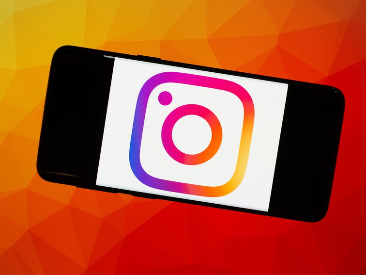 SymantecSOC's tweet photo. Facebook expands Data Abuse Bounty Program to include Instagram https://t.co/QpW7q7QcHI https://t.co/B5wwAh5i0B