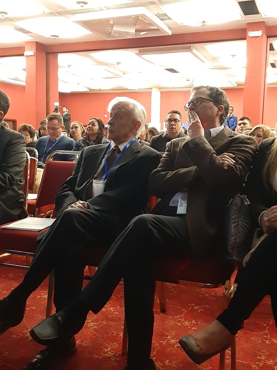 NormaEdiciones's tweet photo. ¡El doctor Rodolfo Llinás ya está en el #CongresoNorma!

#CongresoTendenciasEducativas
#LlinásEnCongresoNorma
#PadreDuránEnCongresoNorma
#CassanyEnCongresoNorma
#LeerEsUnaFiesta
#NoPiRatería
@dancassany
@vicdurcas
@unisabana
@colombiaoei https://t.co/Wfh9cH7iMK